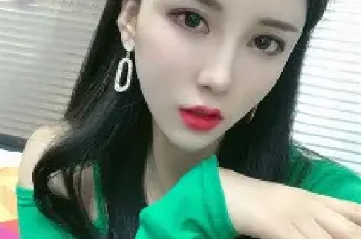 李雨桐实名举报薛之谦反转竟被封禁引发热议！